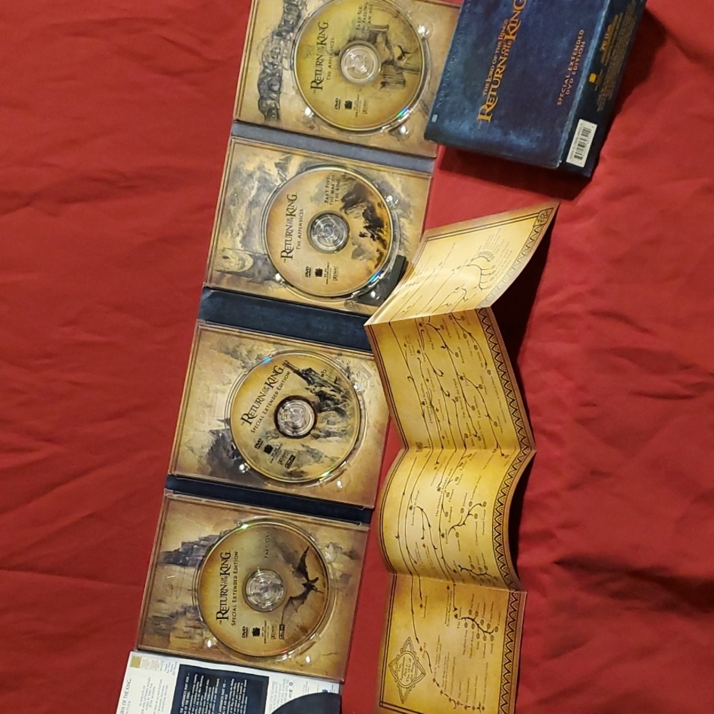 Lord of the Rings Special Edition & Hobbit 3D Blu-Ray (MUST GO)